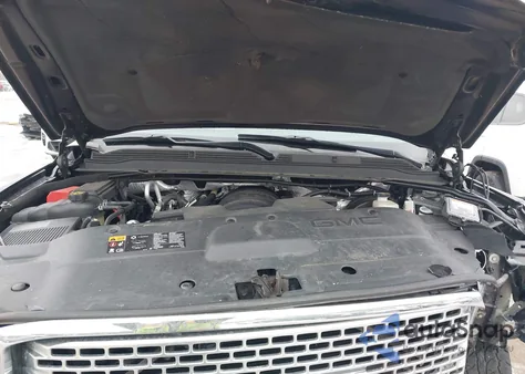 2015 GMC Yukon Denali z USA, uszkodzony, nr VIN 1GKS2CKJ5FR502652